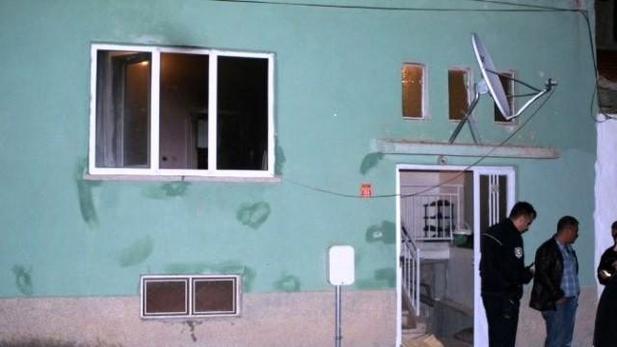 Bunalıma Giren Şahıs Kendini Yakmaya Kalktı