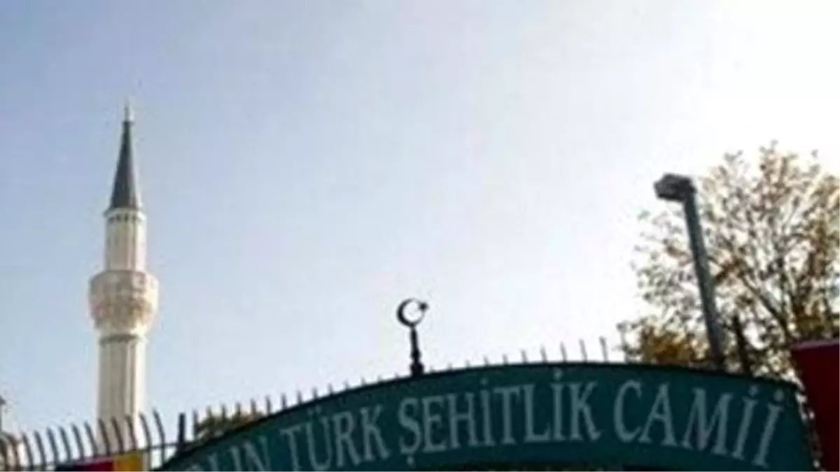 Eşcinsellerin Cami Ziyareti Talebi