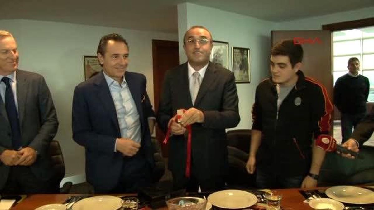 Galatasaraylı Yöneticiler Dürüst ve Albayrak Olaylardan Büyük Yara Aldık-1