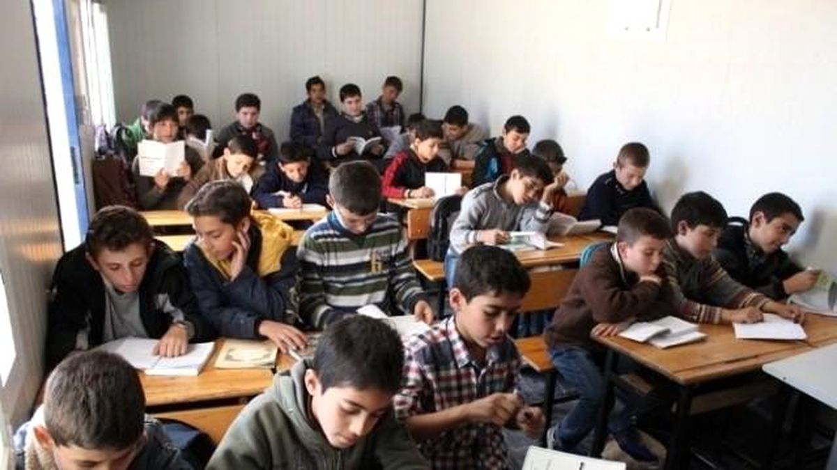 İhh Suriyeli Çocuklar İçin Türkiye\'de Bir Okul Daha Açtı