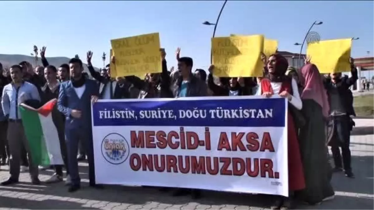 İsrail Askerlerinin Mescid-i Aksa Baskını