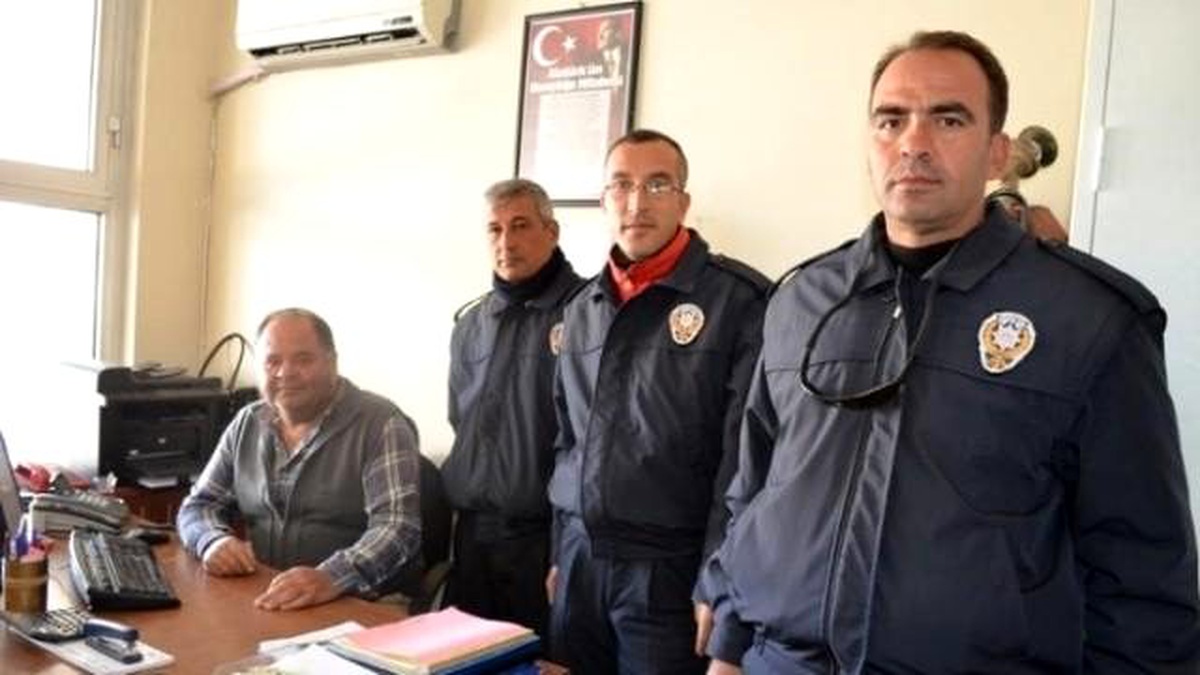 Selçuk\'ta Zeytin Hırsızlığına Karşı Üreticilere Uyarı