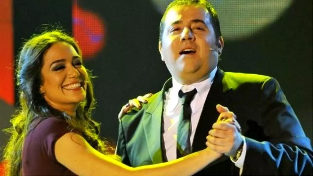 Ata Demirer, Özge\'yi Tek Celsede Boşadı