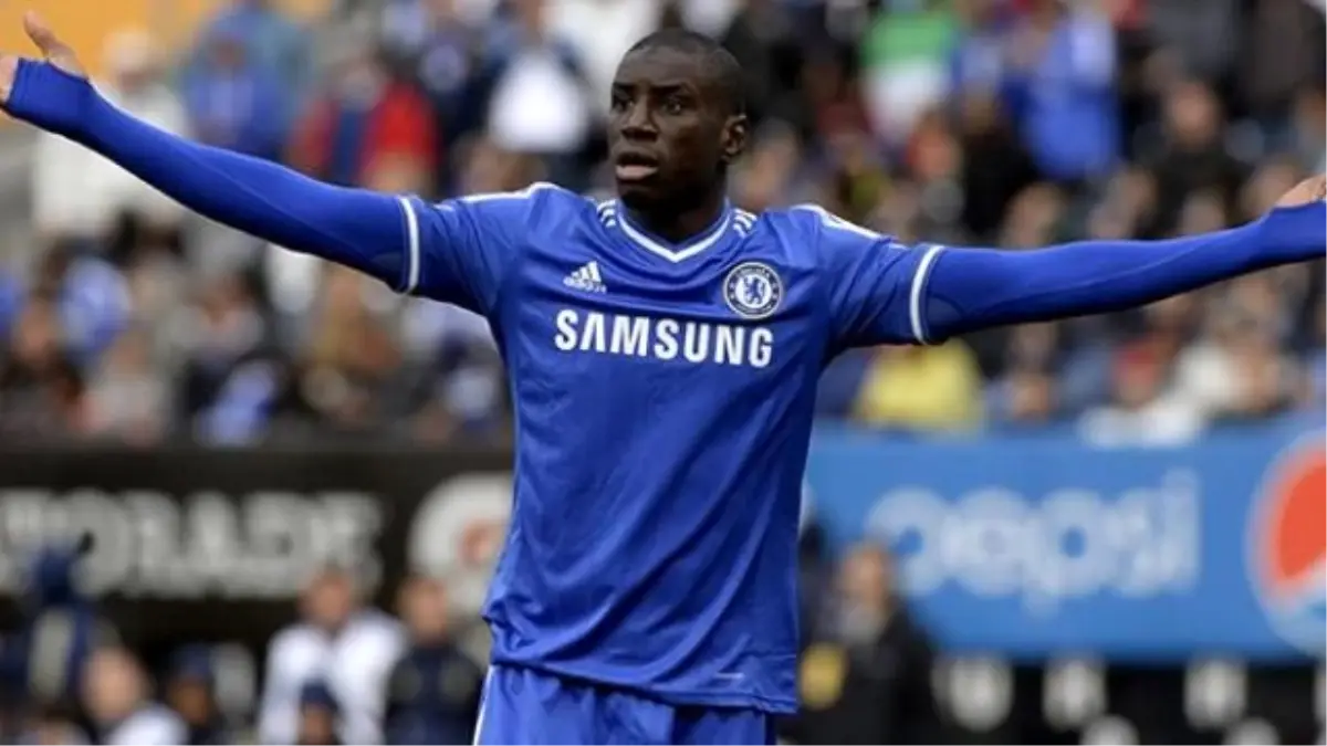 İngilizler, Demba Ba\'nın Peşinde