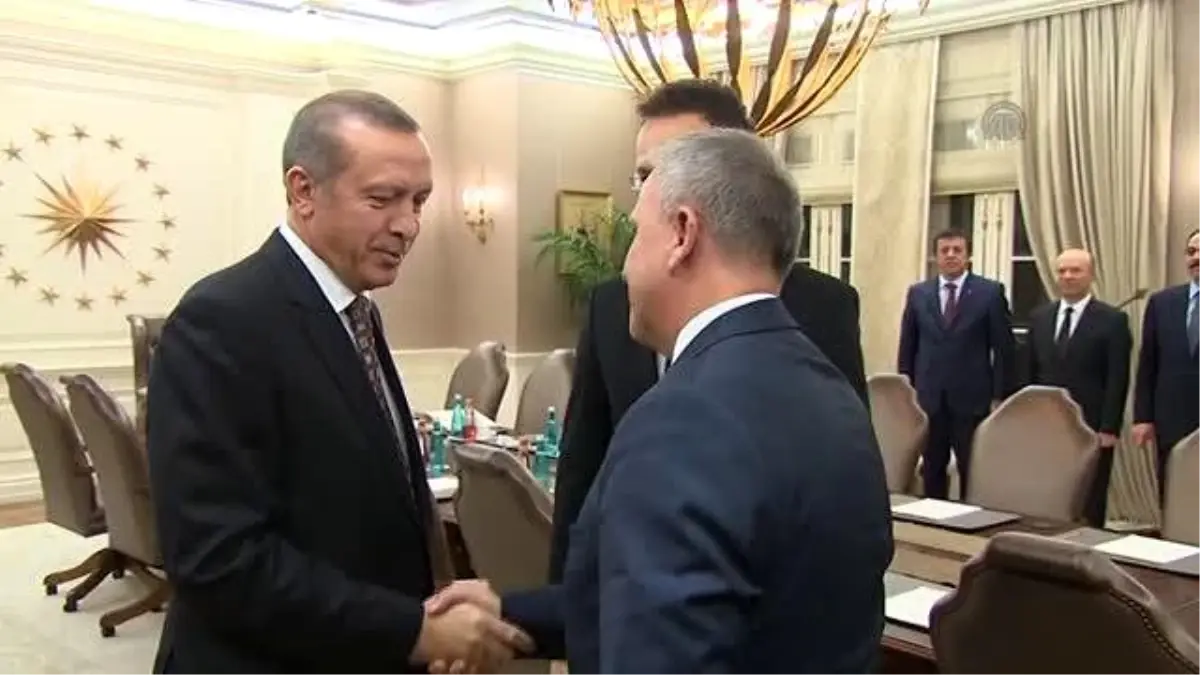 Erdoğan, Macaristan Dışişleri Bakanı Szijjarto\'yu Kabul Etti