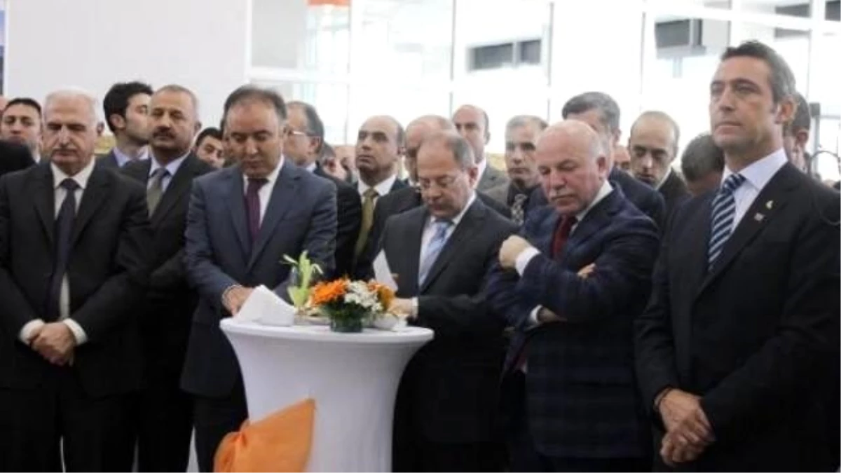 Erzurum\'da Ford Trucks 4s Plazası Açıldı