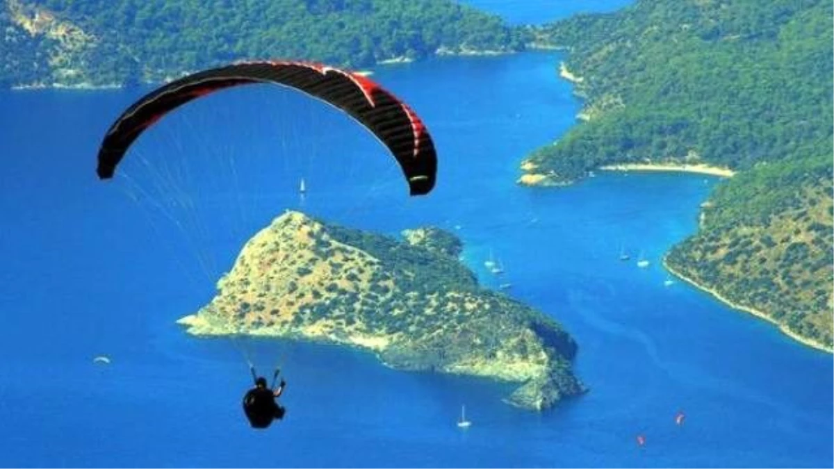 Fethiye\'yi 12 Ay Uçuracak Pist Hizmete Açıldı