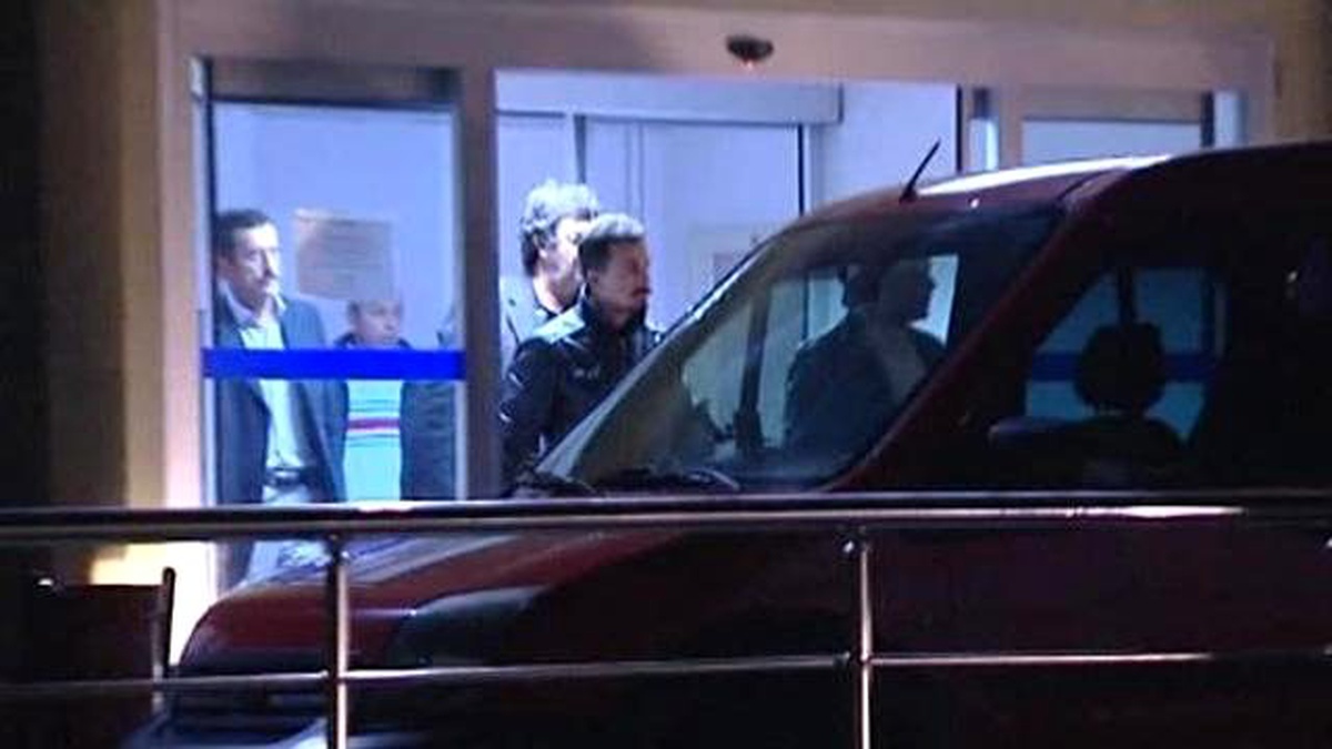 Gözaltına Alınan Polisler Sağlık Kontrolünden Geçirildi