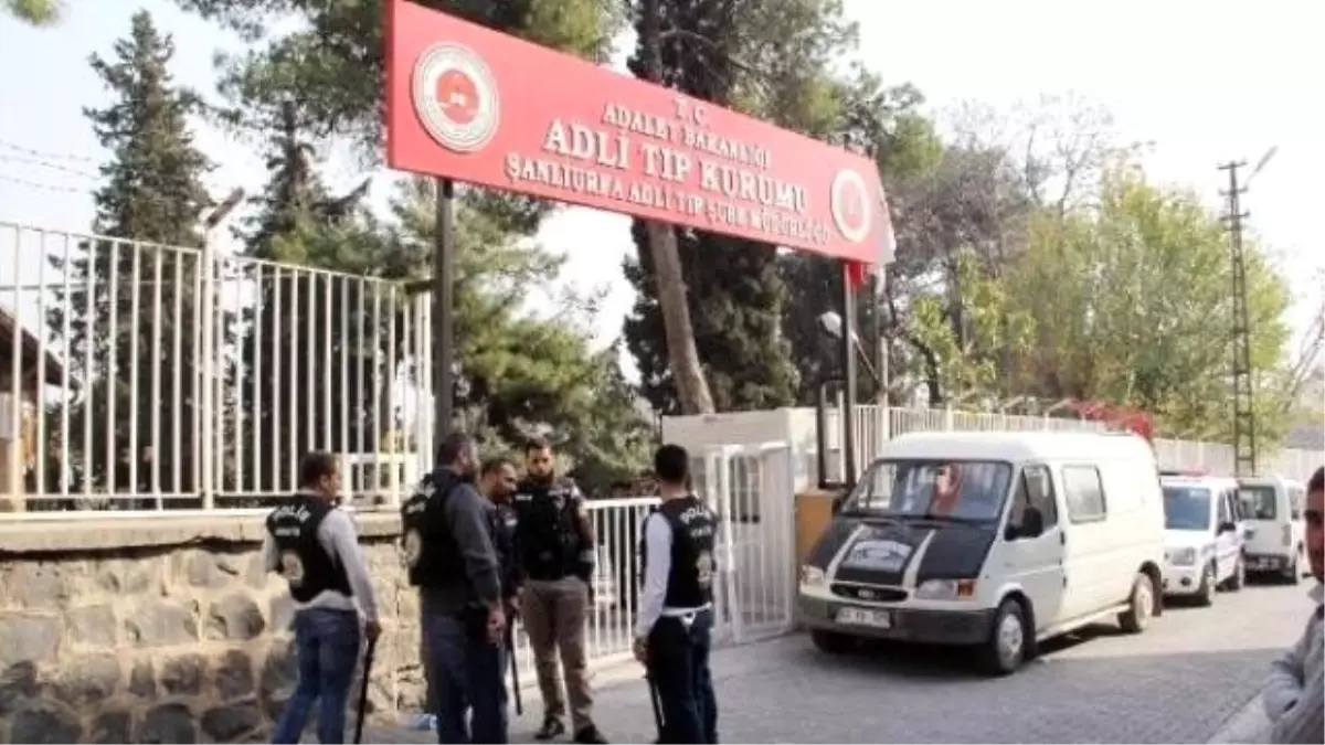 Şanlıurfa Cezaevinde Ölü Bulundu, Yakınları Kavga Etti