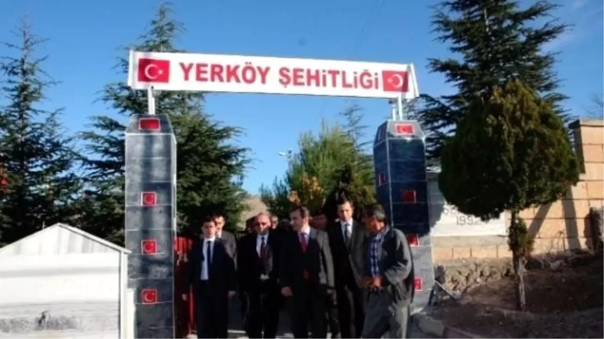 Şehit Babasından Yerköy Şehitliği\'ne Mescit