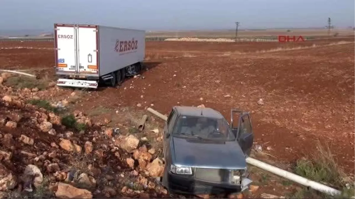 Hatay'da Tır Otomobile Çarptı: 5 Yaralı