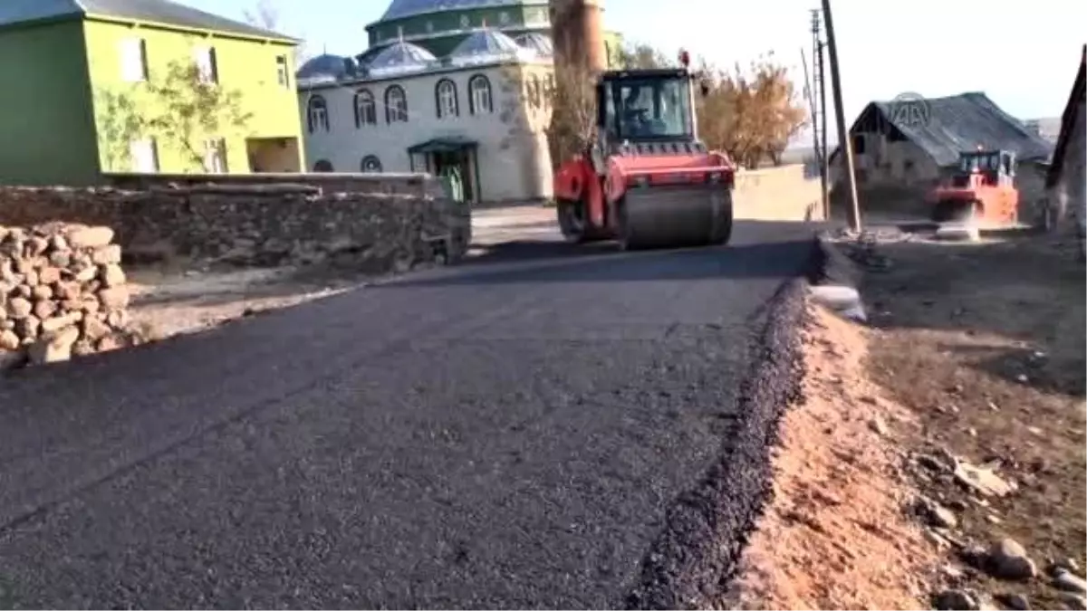 Muş Valisi Büyükersoy, Yol Çalışmalarını İnceledi