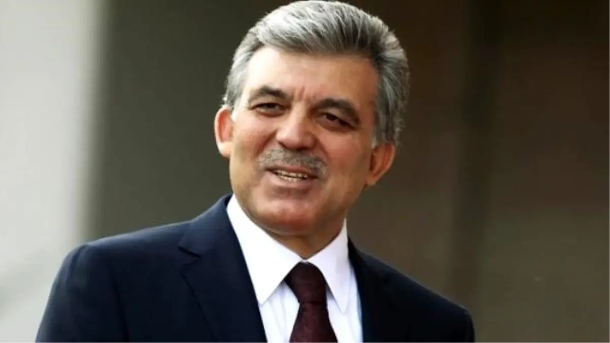 Abdullah Gül\'le Aynı Kareye Girmek İçin Yarıştılar