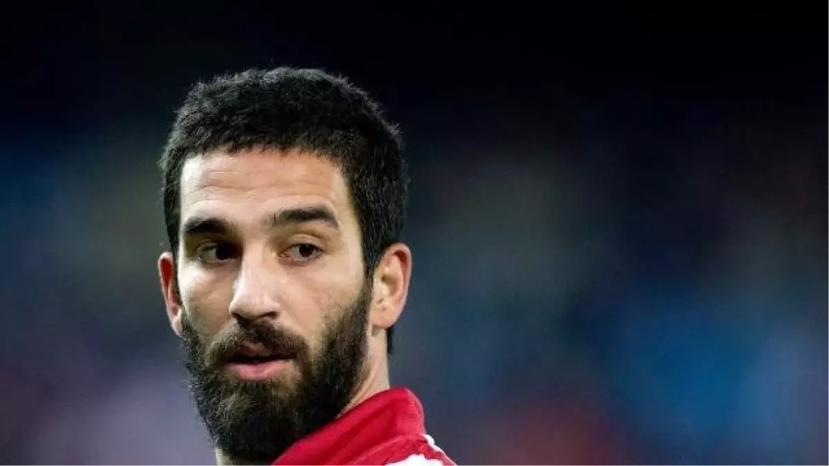 Arda Turan\'dan Yalan Habere Sert Tepki: "Kansızlar"