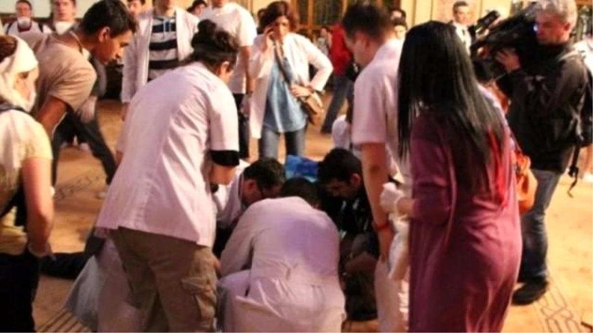 Gezi Olaylarında Camide Yaralılara Yardım Eden Doktorlar Yargılanıyor