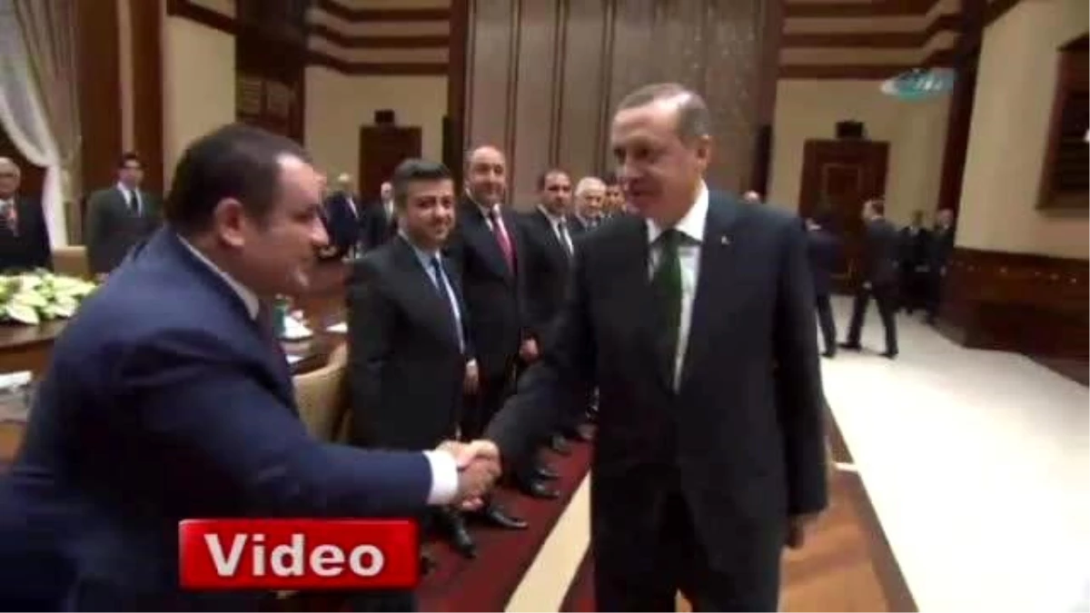 Cumhurbaşkanı Erdoğan, Demirören ve Gümüşdağ\'ı Kabul Etti