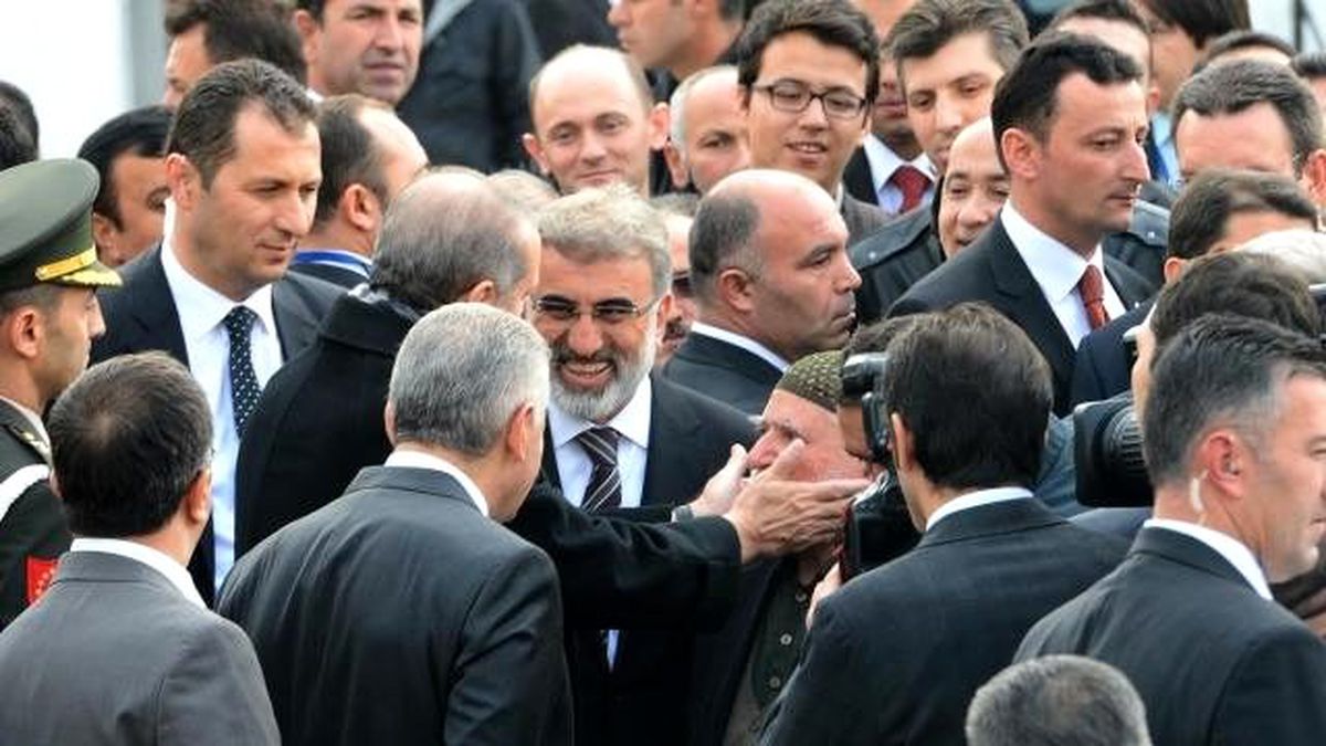 Taner Yıldız ve Erdoğan Cuma Çıkışı Düşman Çatlattı