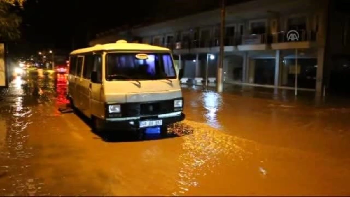 Marmaris\'te Şiddetli Yağış