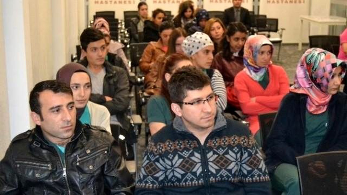 Özel Dünyam Hastanesinde Hasta Hakları Konulu Konferans