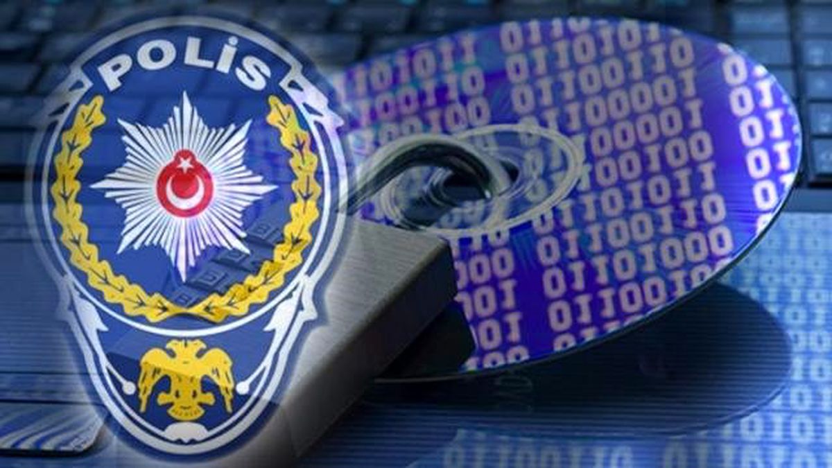 Polis Eşlerini Bile Boş Geçmemişler