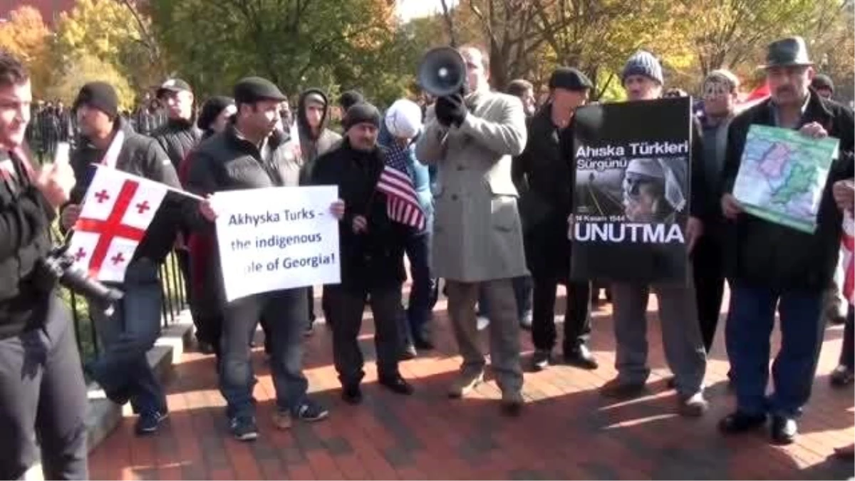 ABD\'de Ahıskalılar Beyaz Saray Önünde Gösteri Düzenlendi