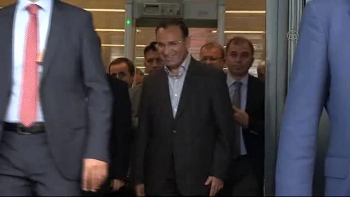 Adalet Bakanı Bekir Bozdağ, Antalya\'da