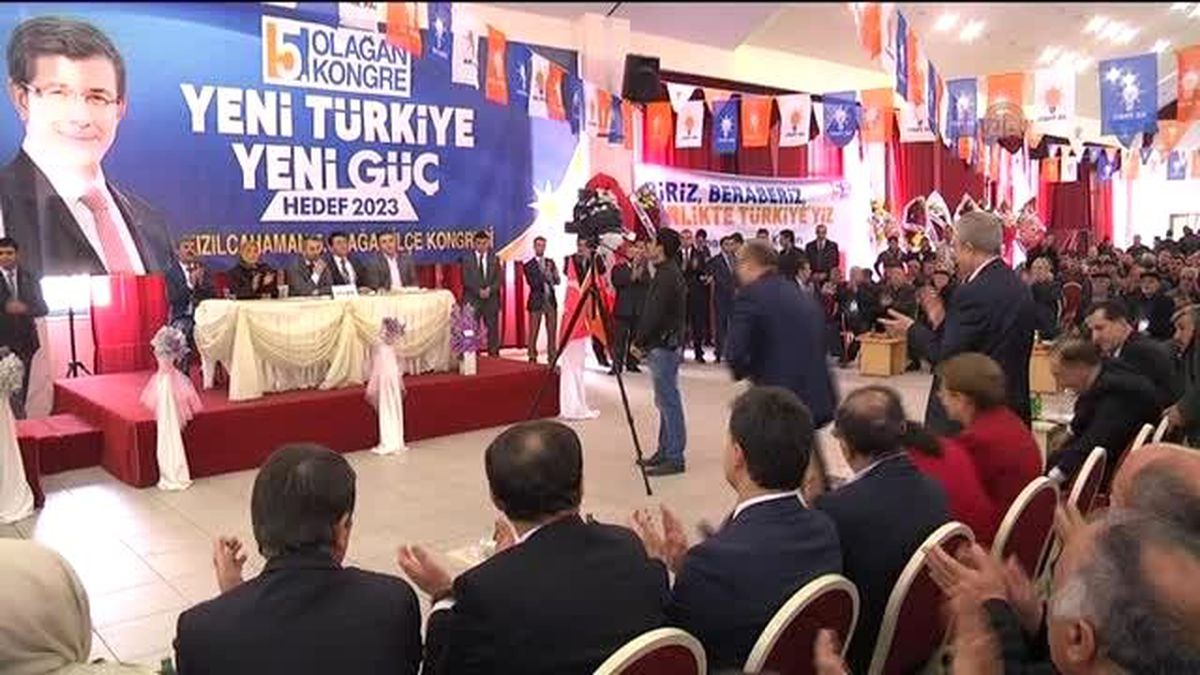 Akdoğan: "İddia Sahibi, Sevda Sahibi Bir Hareketiz"
