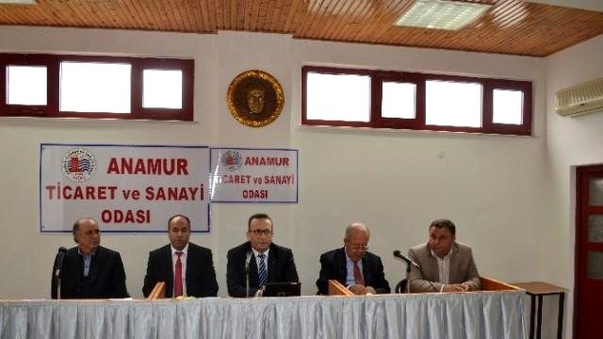 Anamur\'da \'Torba Yasa\' Bilgilendirme Toplantısı