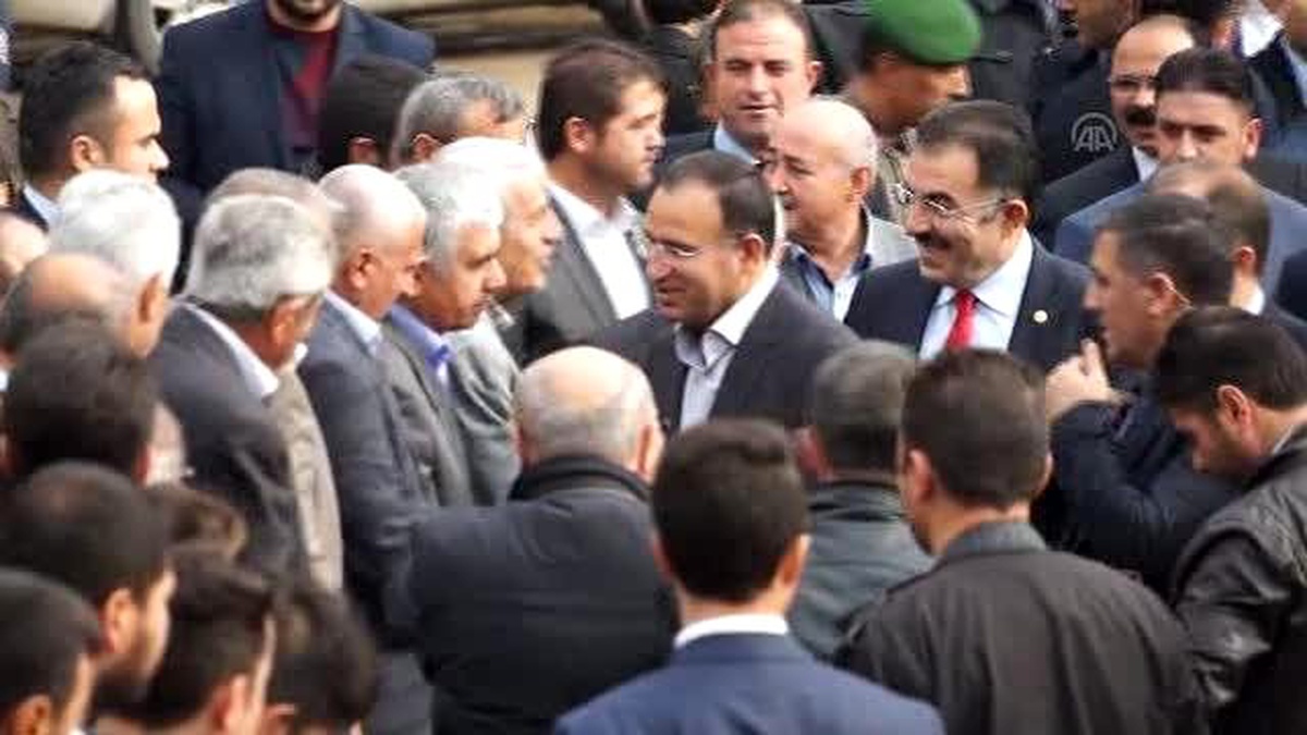 Bozdağ: " Terör Konusu Siyasi Rekabet Konusu Değildir"