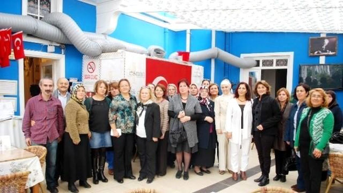 Mudanya Kadın Meclisi İlk Toplantısını Yaptı