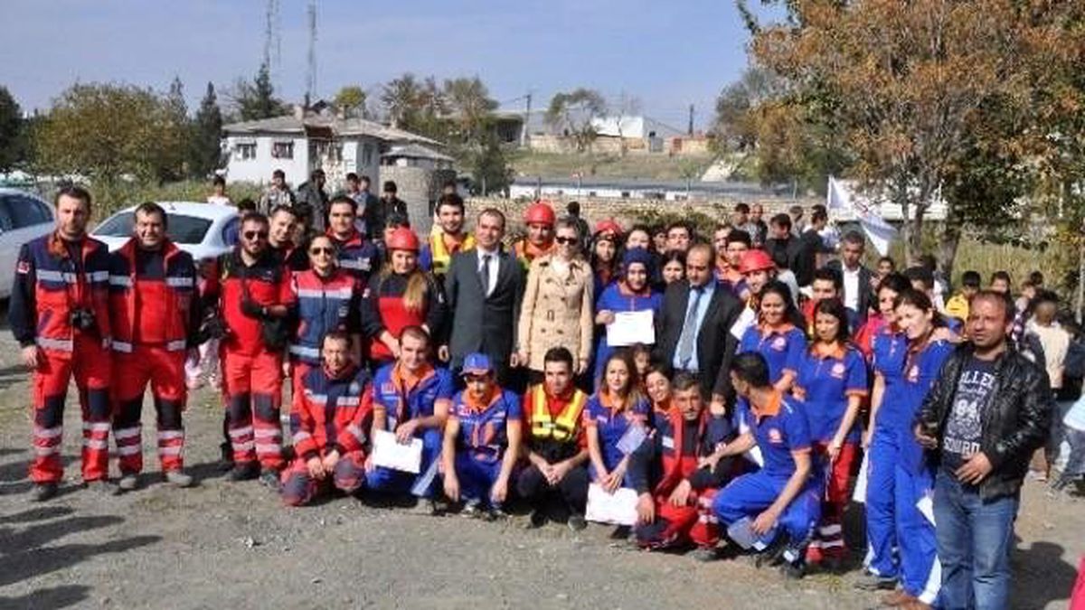 Umke\'den Gerçeği Aratmayan Tatbikat