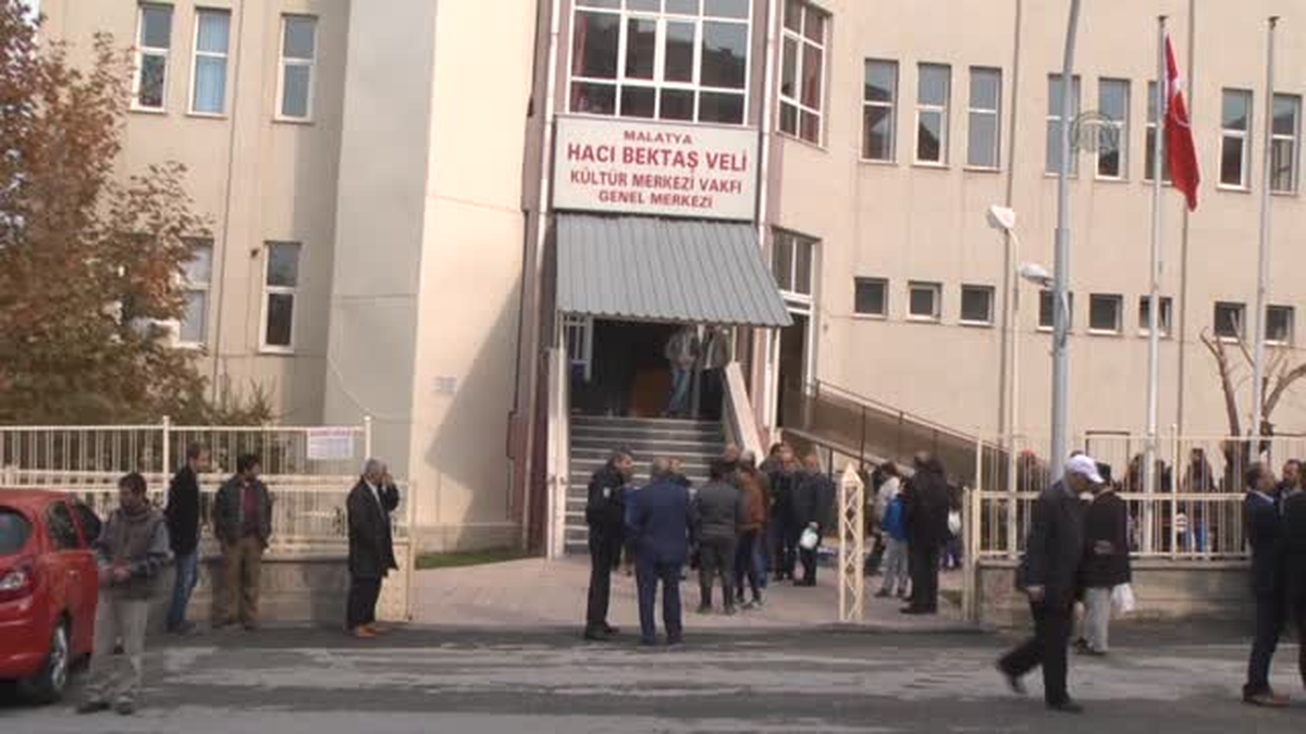 AK Parti Genel Başkan Yardımcısı Çalık