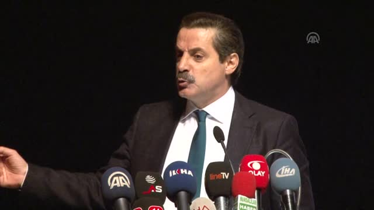 Bakan Çelik: "Bizim Muhalefette Maalesef Ne Muhalefet Ne Vizyon Ne de Bir Proje Var"