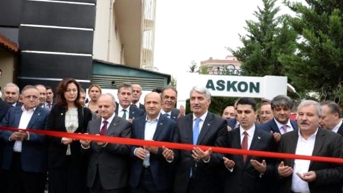 Bakan Işık: Sanayici Eleman Bulamıyor