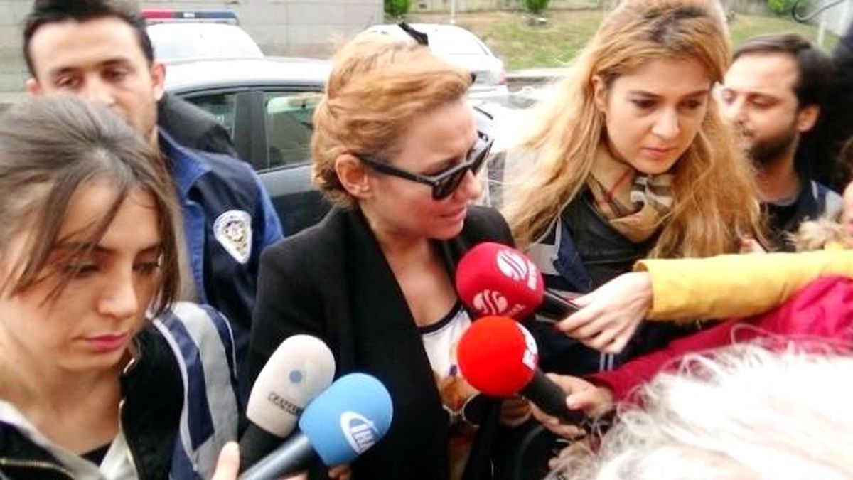 Deniz Seki Adliye Girişinde Gözyaşlarına Boğuldu