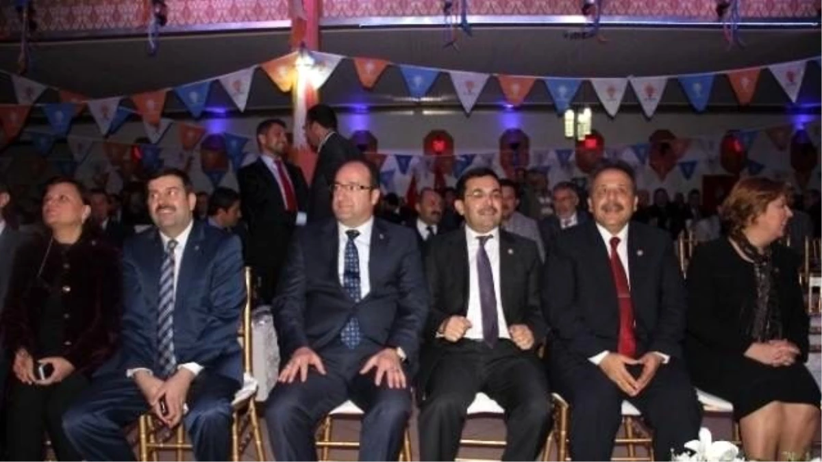 Eskişehir\'de AK Parti Tepebaşı 3\'üncü Olağan Kongresi