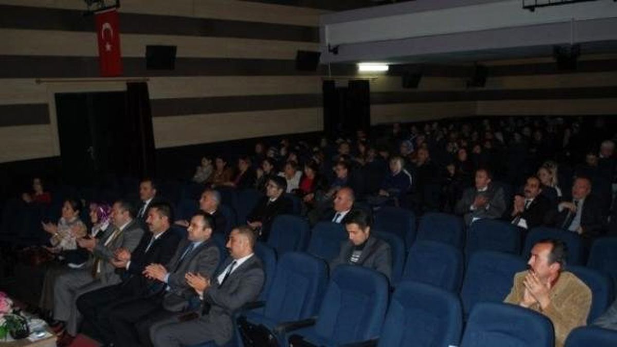 Kastamonu Milli Eğitim Müdürü Mustafa Çelik;