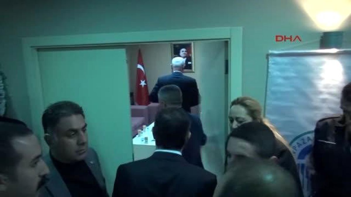 Kılıçdaroğlu Ankara\'ya Döndü