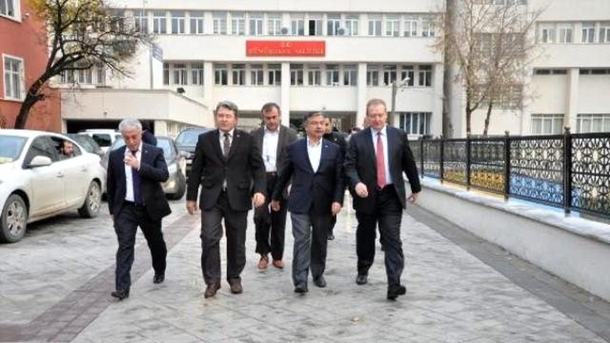 Milli Savunma Bakanı Yılmaz: Bu Coğrafyanın En Emin Limanı Türkiye (2)