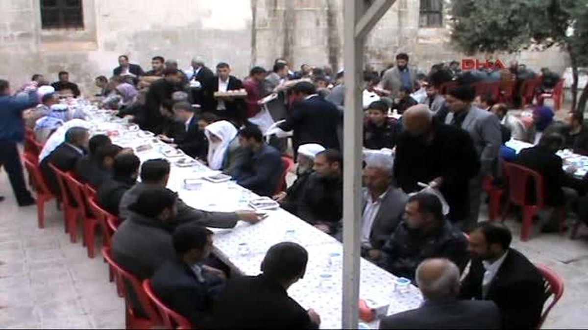 Şanlıurfa-İstanbul\'da Cinayetle Başlayan Husumet, Şanlıurfa\'da Barışla Son Buldu