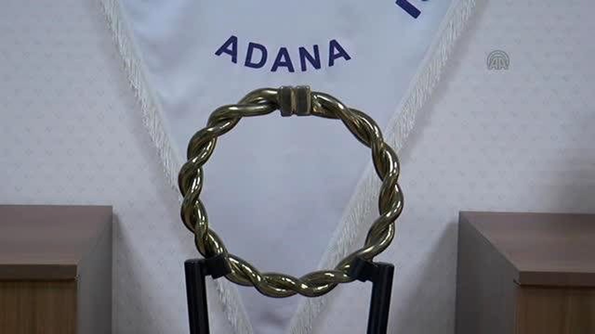 Süs ve Yatırımda Tercih Edilen Takı Adana Burması