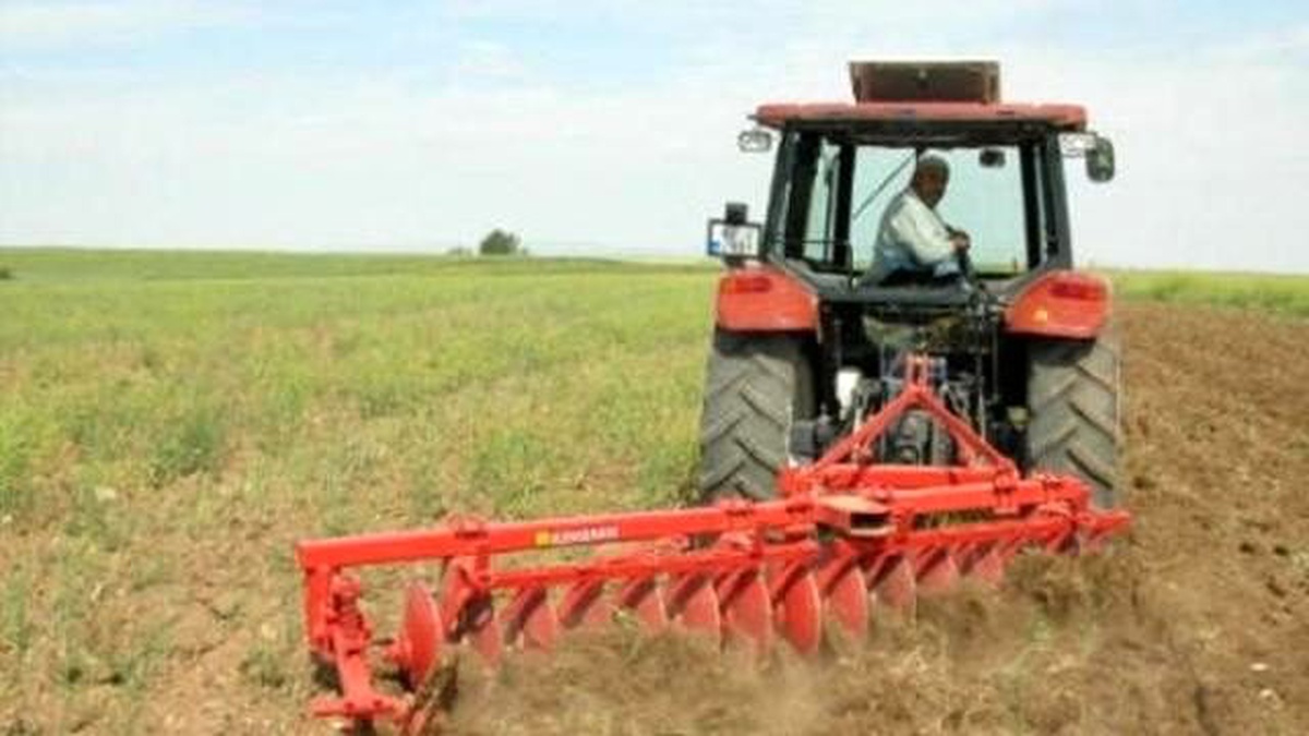 Tarım Aletinin Üzerine Düşen Kız Çocuğu Öldü