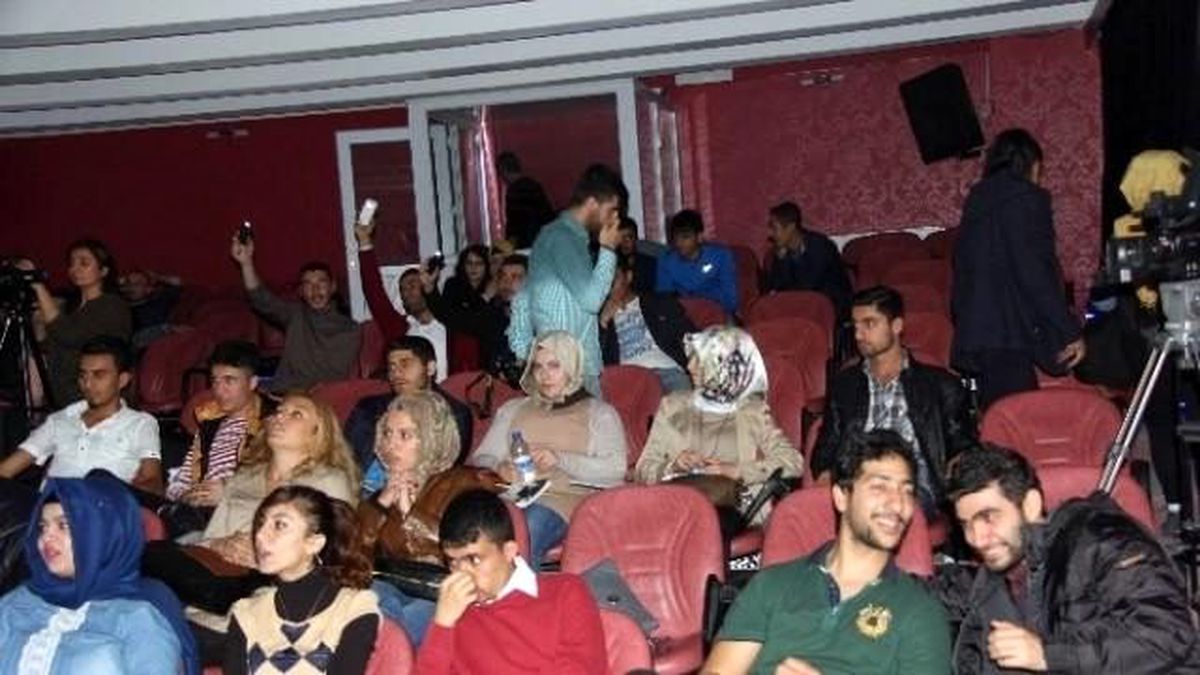 Üniversite Öğrencilerinden Konser