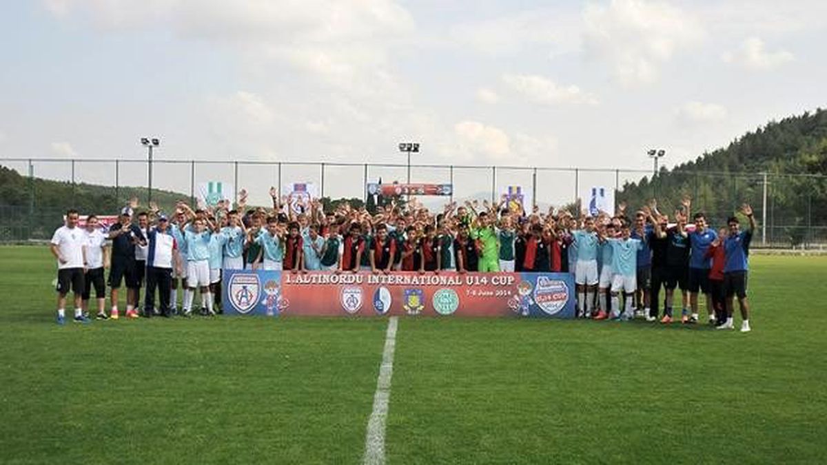48 Takım İzmir\'de Buluşacak