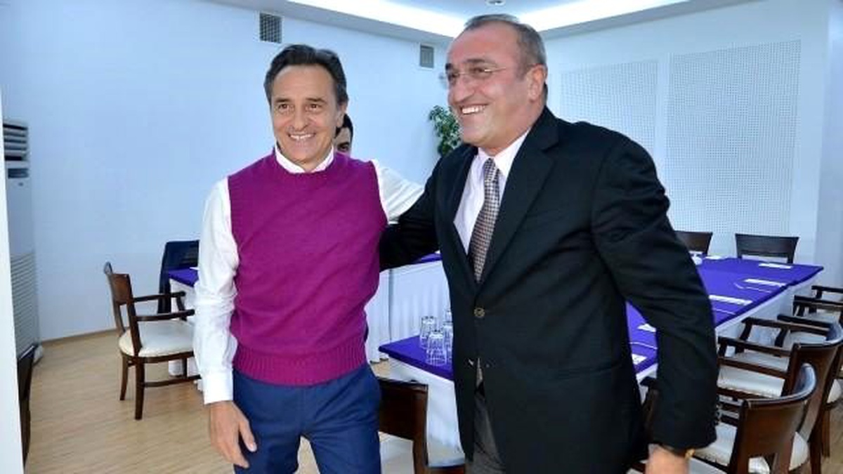 Abdürrahim Albayrak: Volkan\'a Yapılanlar Kabul Edilemez