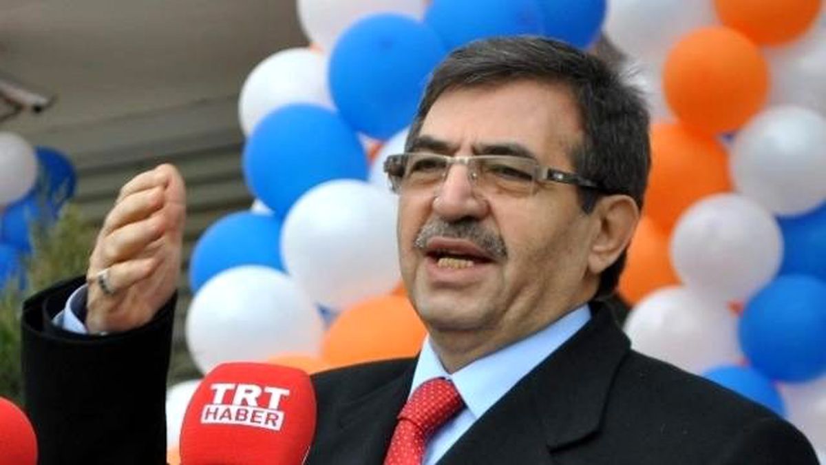 Çevre ve Şehircilik Bakanı Güllüce Kütahya\'da