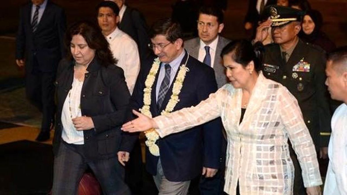 Başbakan Davutoğlu, Filipinler\'de