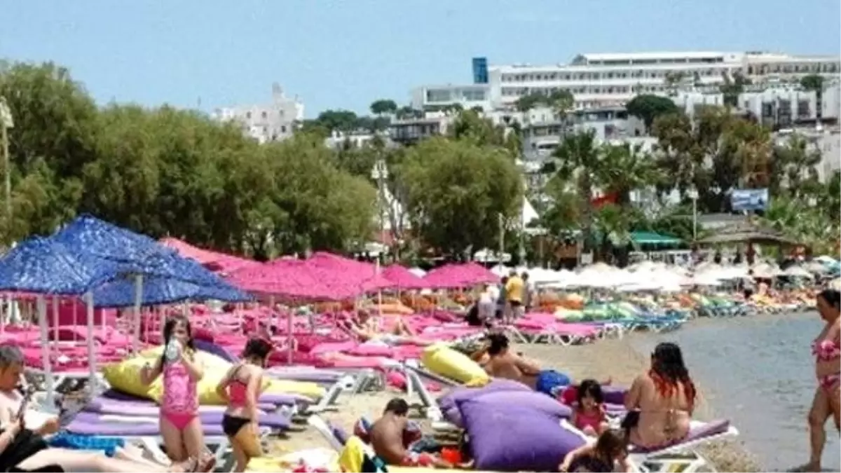 Bodrum\'da Deniz Sezonu Devam Ediyor