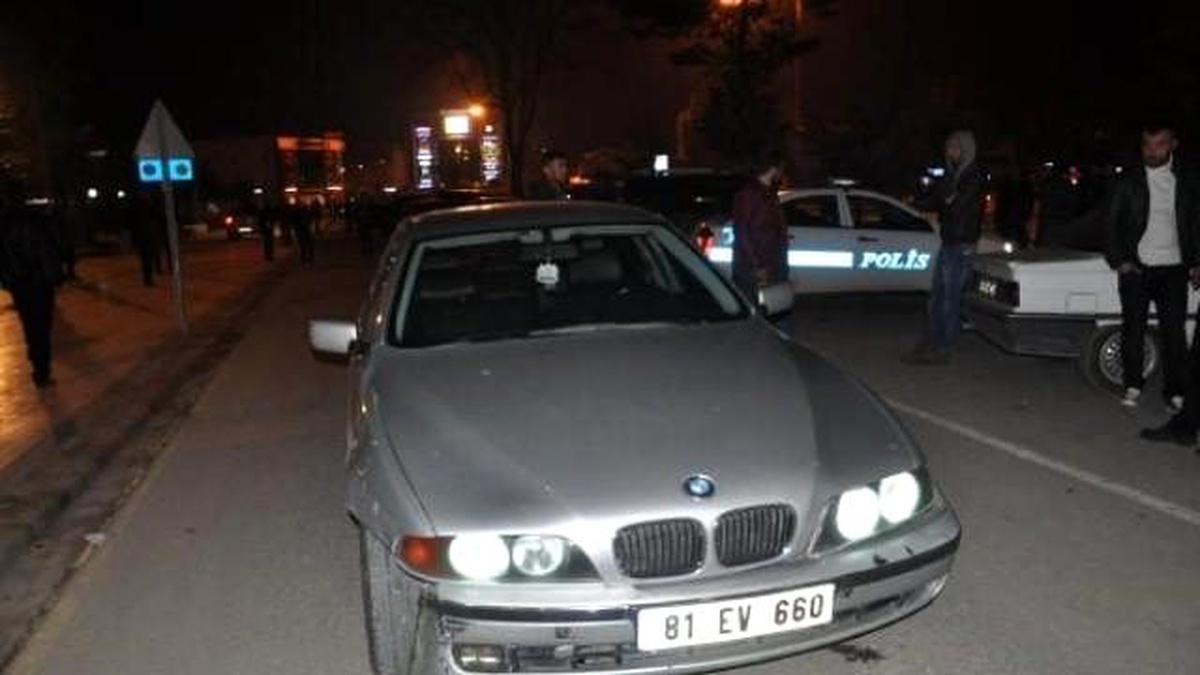 Çaldığı Otomobille Kaçmaya Çalışırken Yakalandı