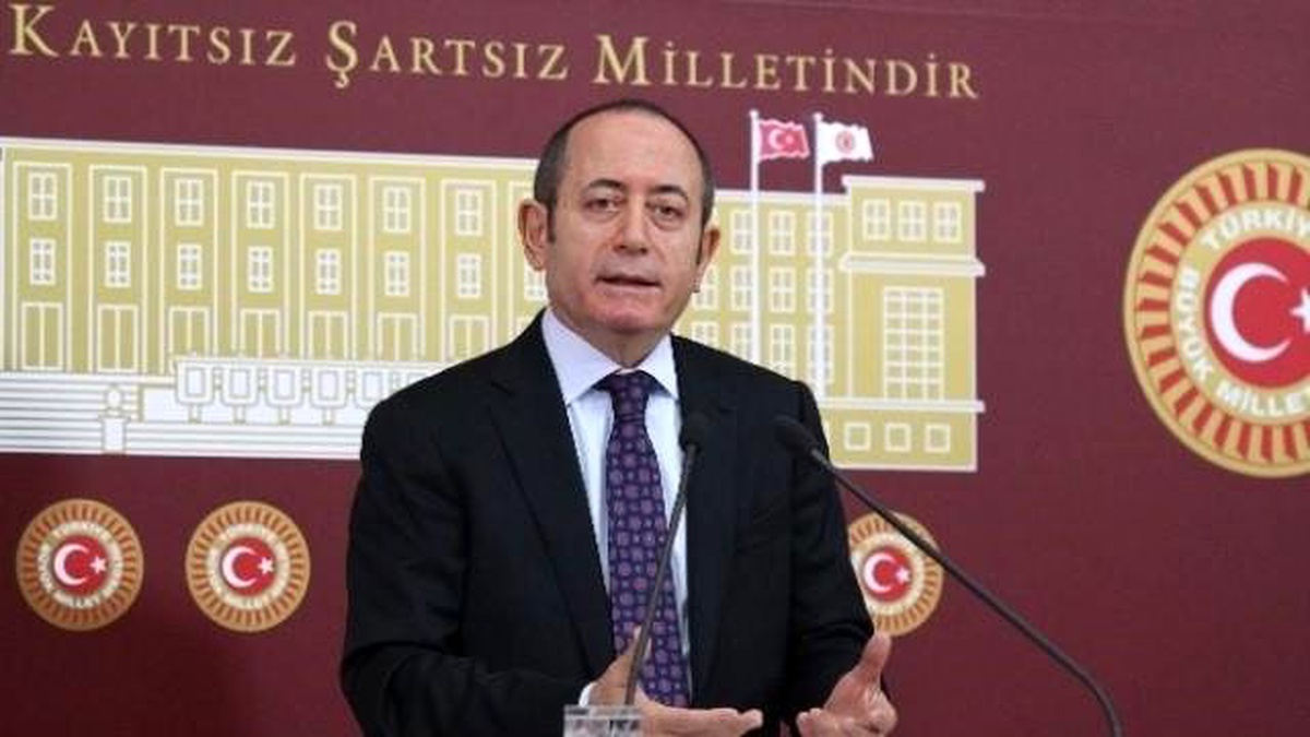 "Cumhurbaşkanı Erdoğan, Tarihçi Danışman Bulsun"